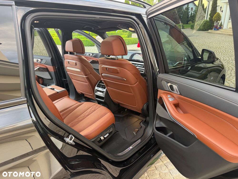 BMW X7 xDrive40d mHEV M Sport sport - 26