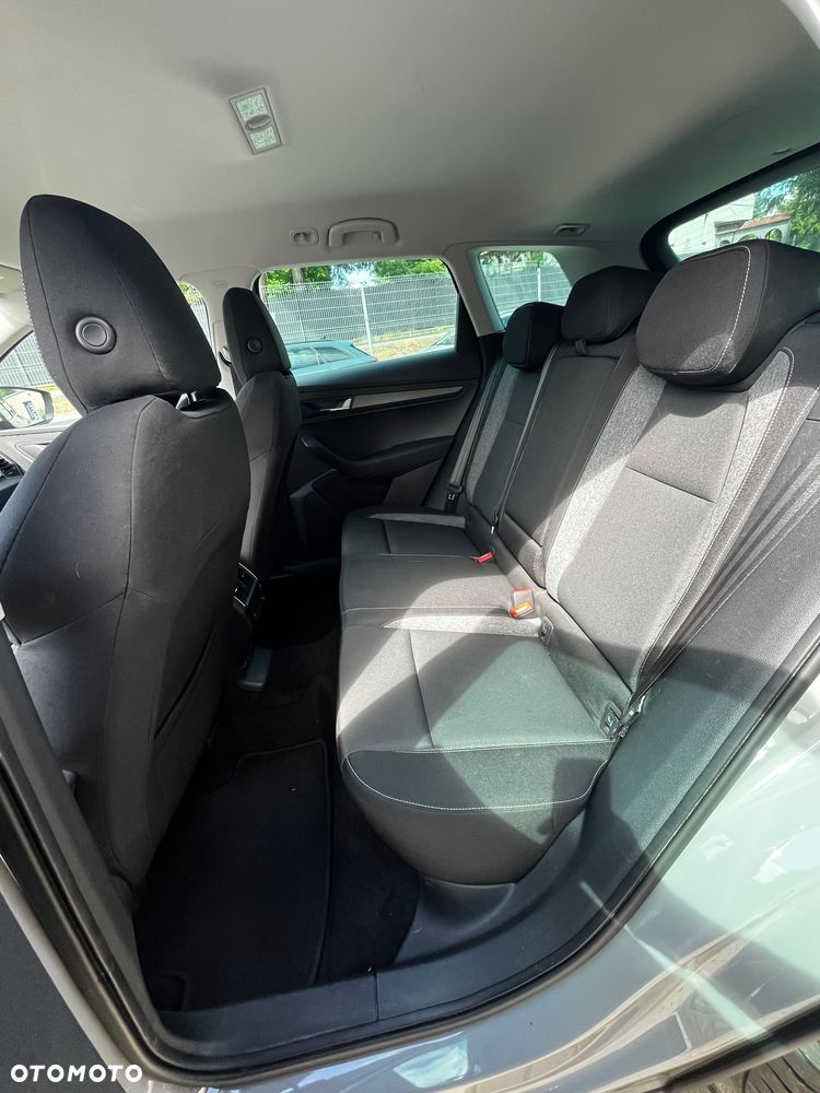 Skoda Karoq 2.0 TDI SCR 4x4 Ambition DSG - 22