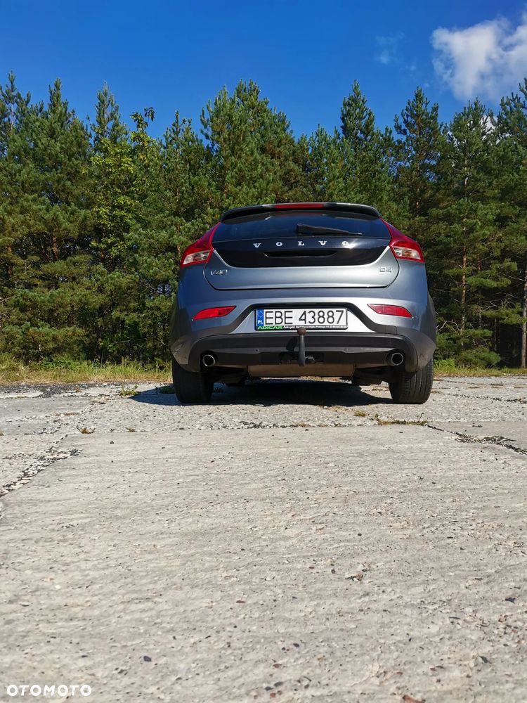 Volvo V40 D4 Drive-E Momentum - 16