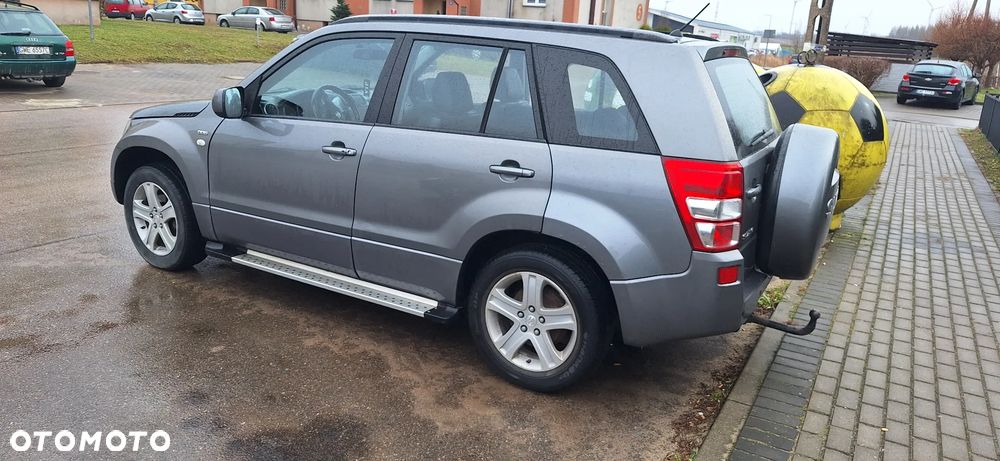 Suzuki Grand Vitara 1.9 DDiS - 4