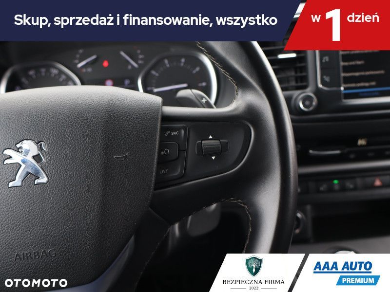 Peugeot Traveller - 18