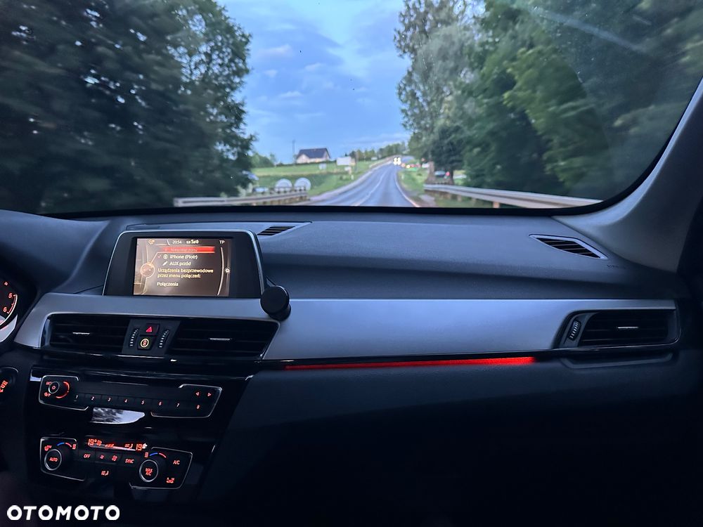 BMW X1 sDrive18d Advantage - 13