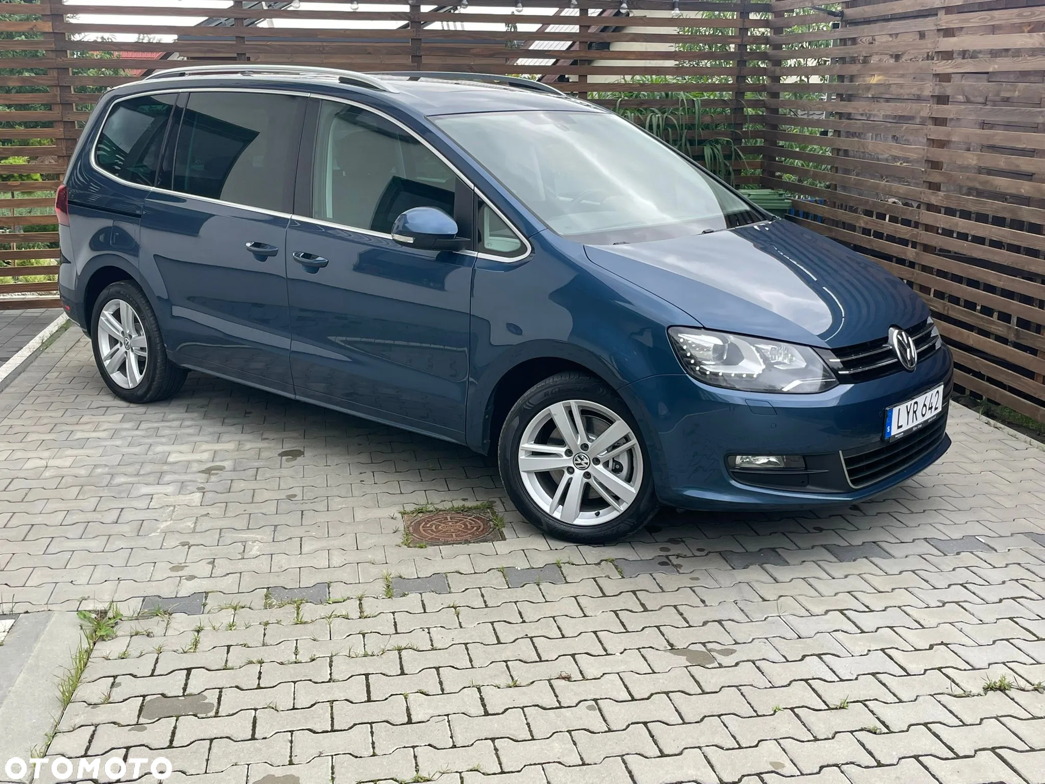 Volkswagen Sharan 2.0 TDI (BlueMotion Technology) Highline - 15
