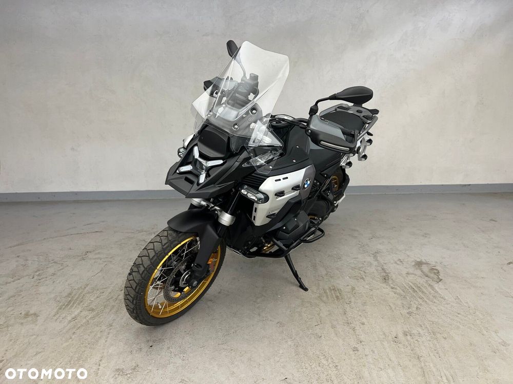 BMW R - 2