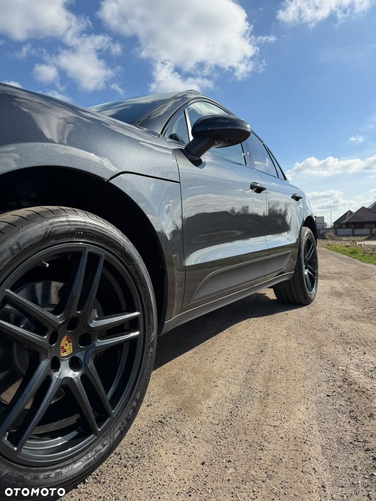Porsche Macan Standard - 3
