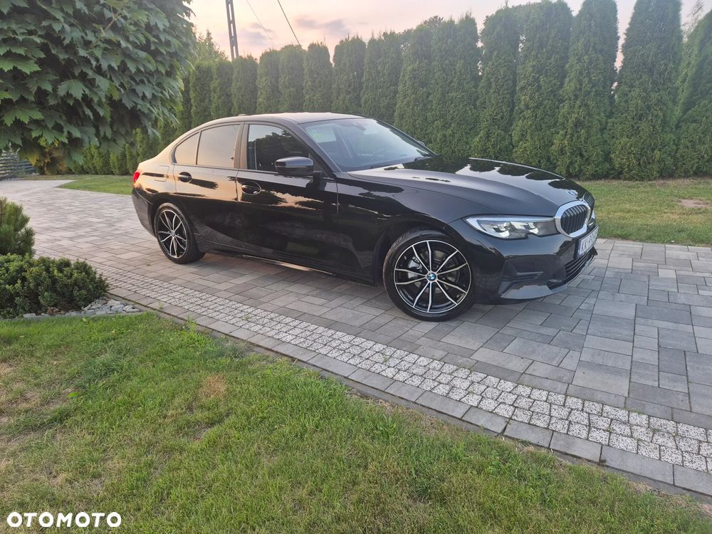 BMW Seria 3 320d xDrive MHEV Advantage - 4