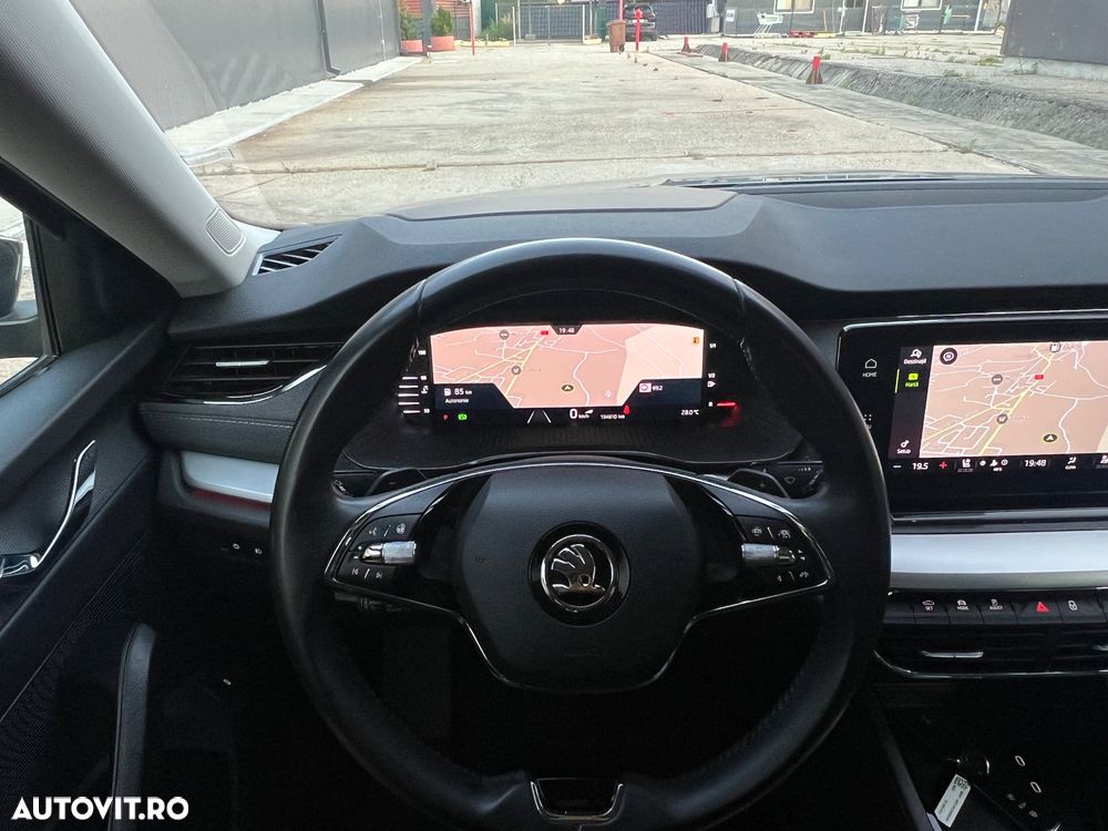 SKODA Octavia 2023 — imagine 11