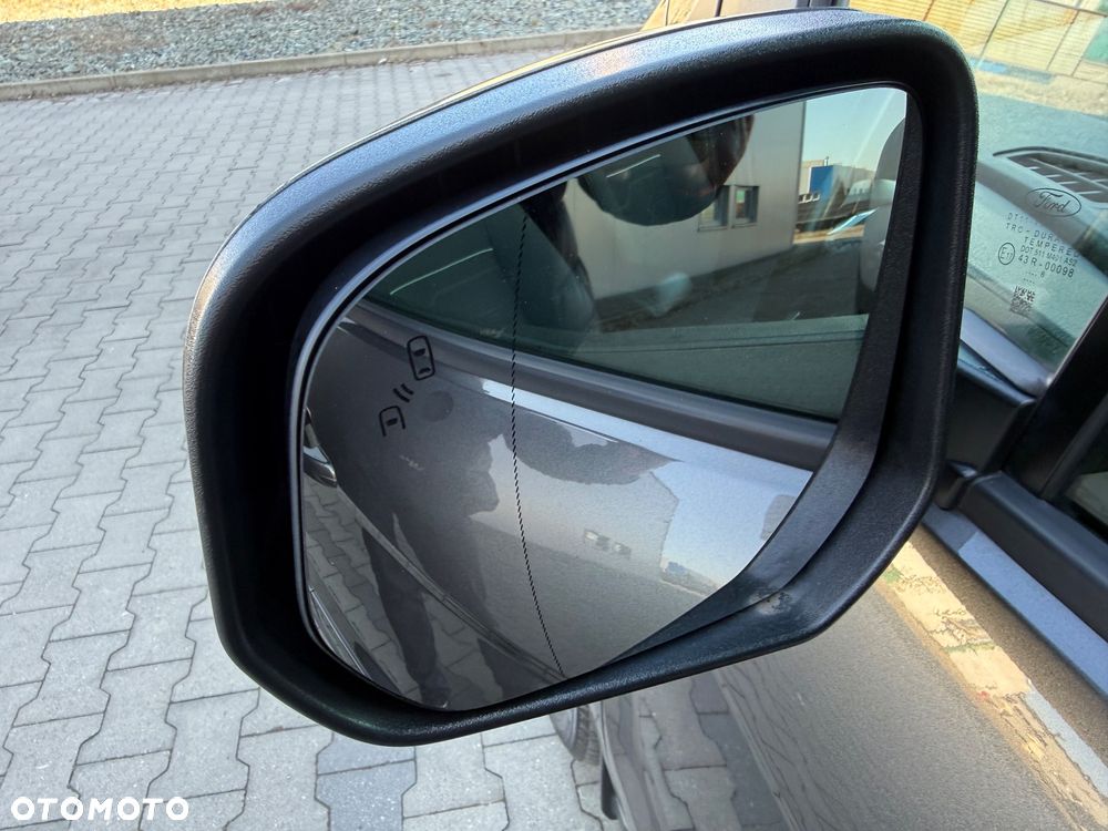 Ford Tourneo Connect 1.5 EcoBlue Titanium PowerShift - 18