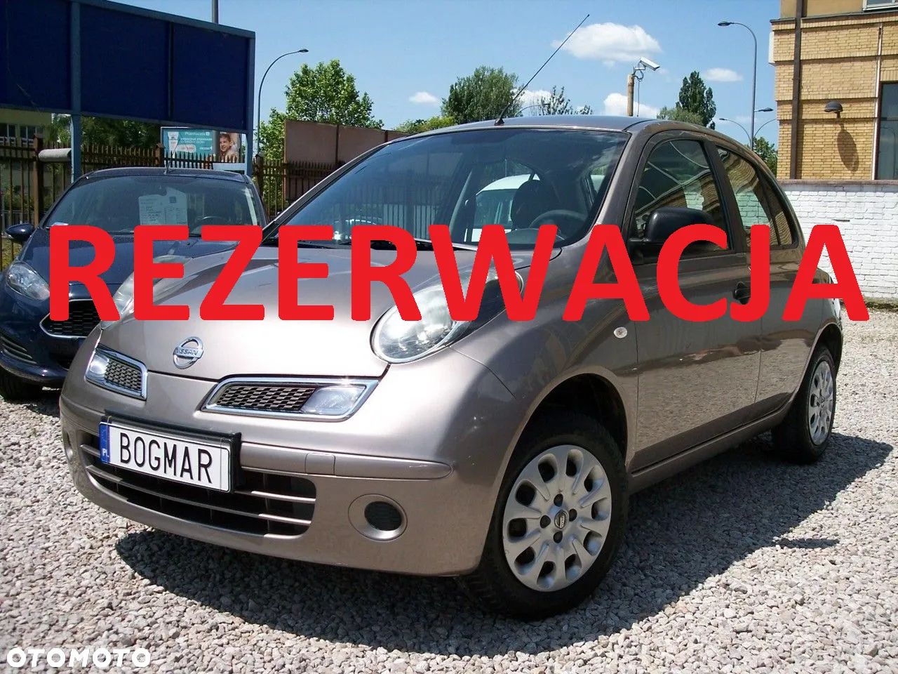 Nissan Micra - 1