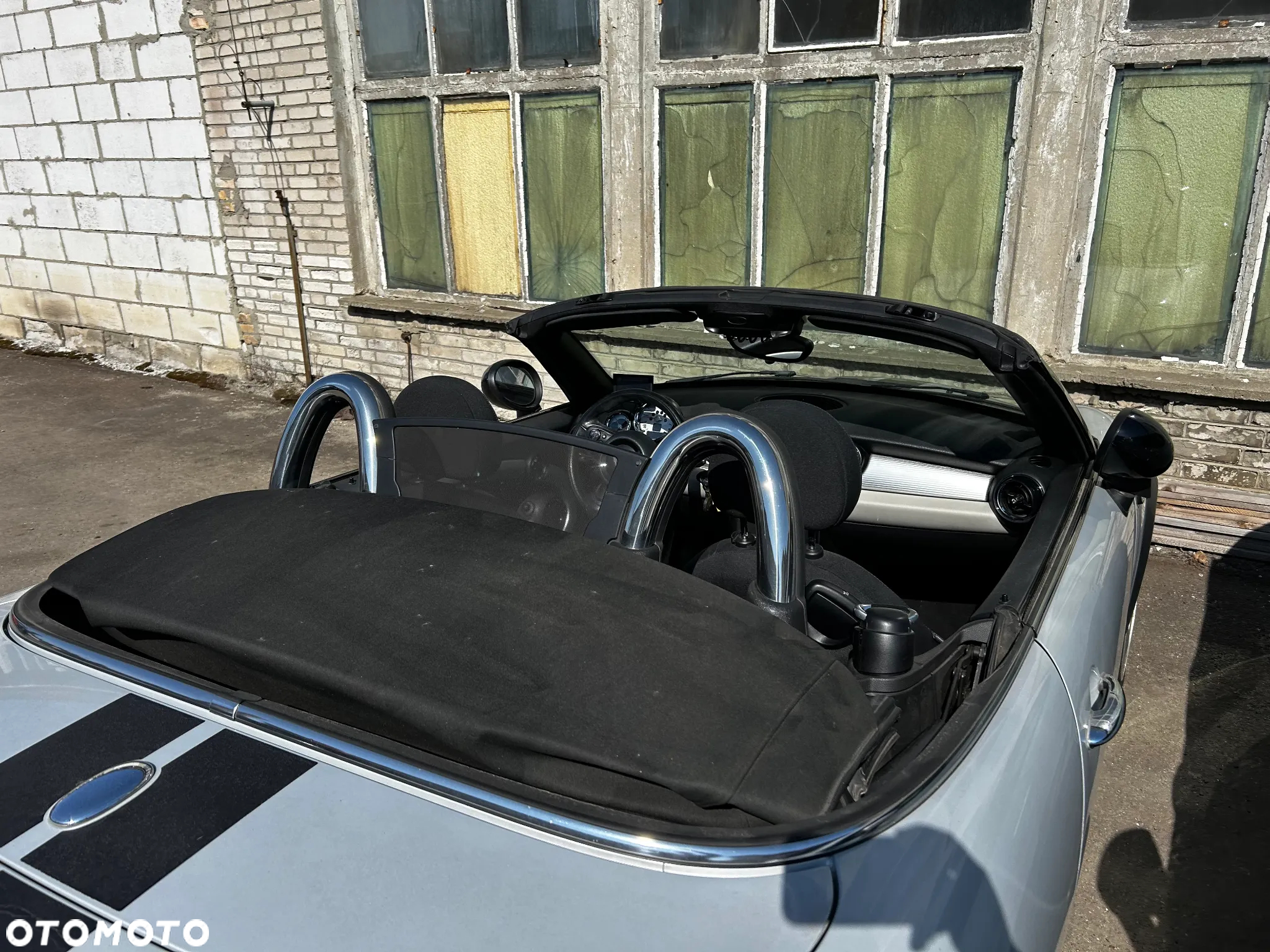 MINI Cooper Cabrio - 23