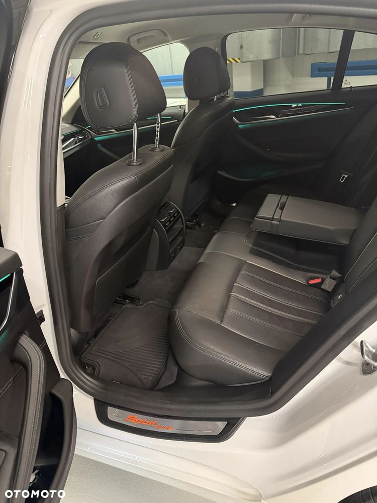 BMW Seria 5 - 11