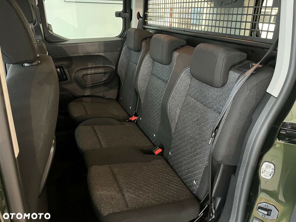 Peugeot Rifter - 11
