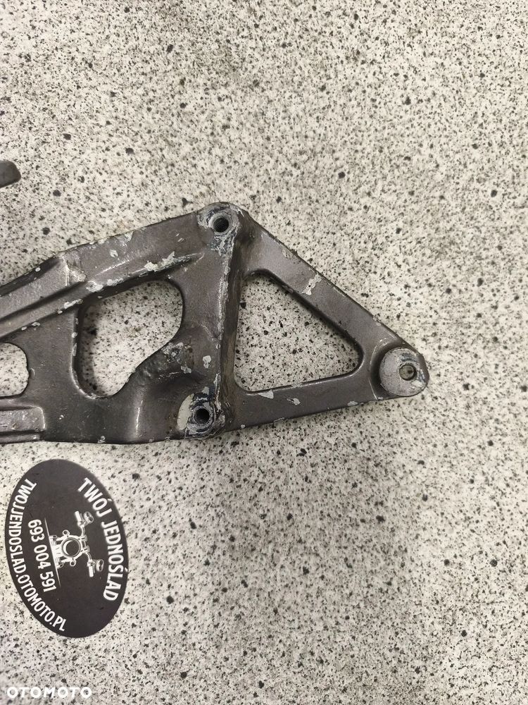 Set prawy tył, podnóżek pasażera Kawasaki ZXR 750 ZXR750 - 2