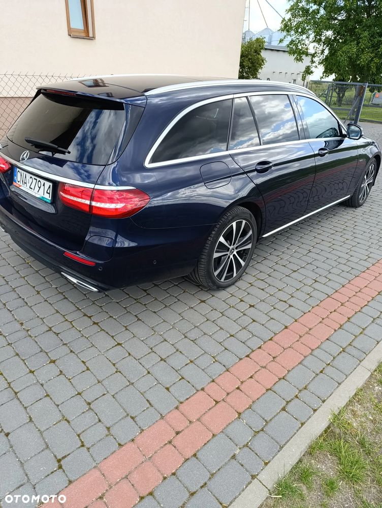 Mercedes-Benz Klasa E 300 de Avantgarde - 5