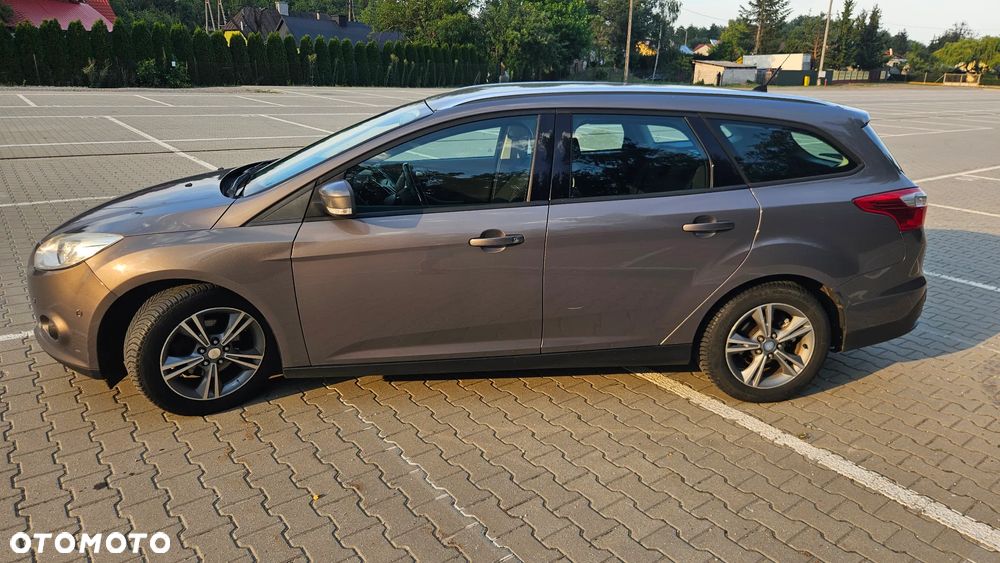 Ford Focus 1.0 EcoBoost Trend - 4