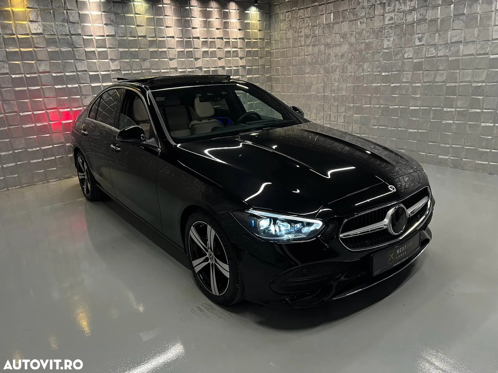 Mercedes-Benz C 220 d 4Matic T 9G-TRONIC - 3
