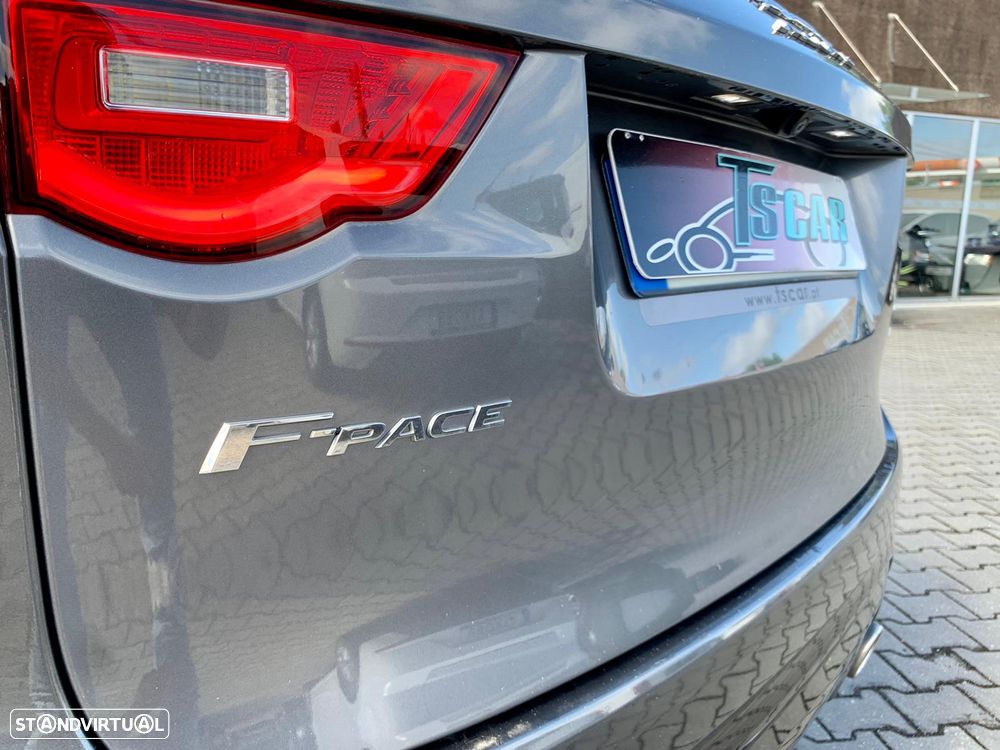 Jaguar F-Pace 3.0 TDV6 S AWD Aut. - 2