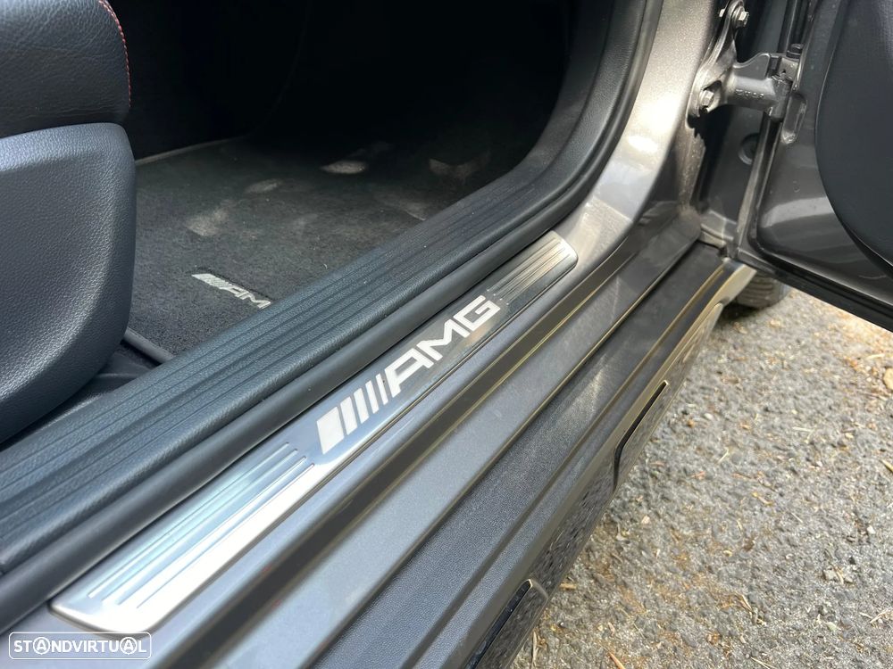 Mercedes-Benz GLA 45 AMG 4-Matic - 16