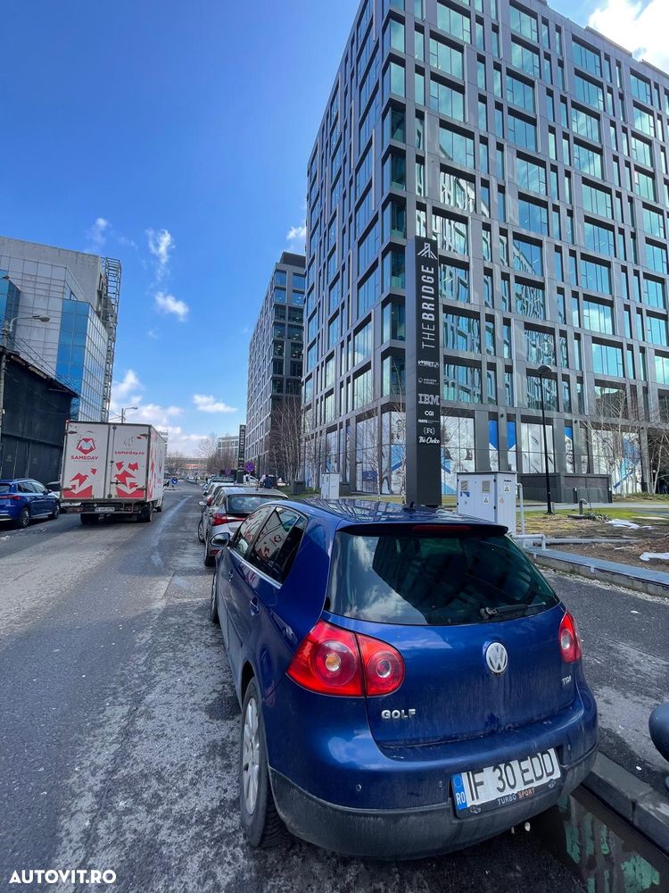 Volkswagen Golf 1.9 TDI Comfortline - 4