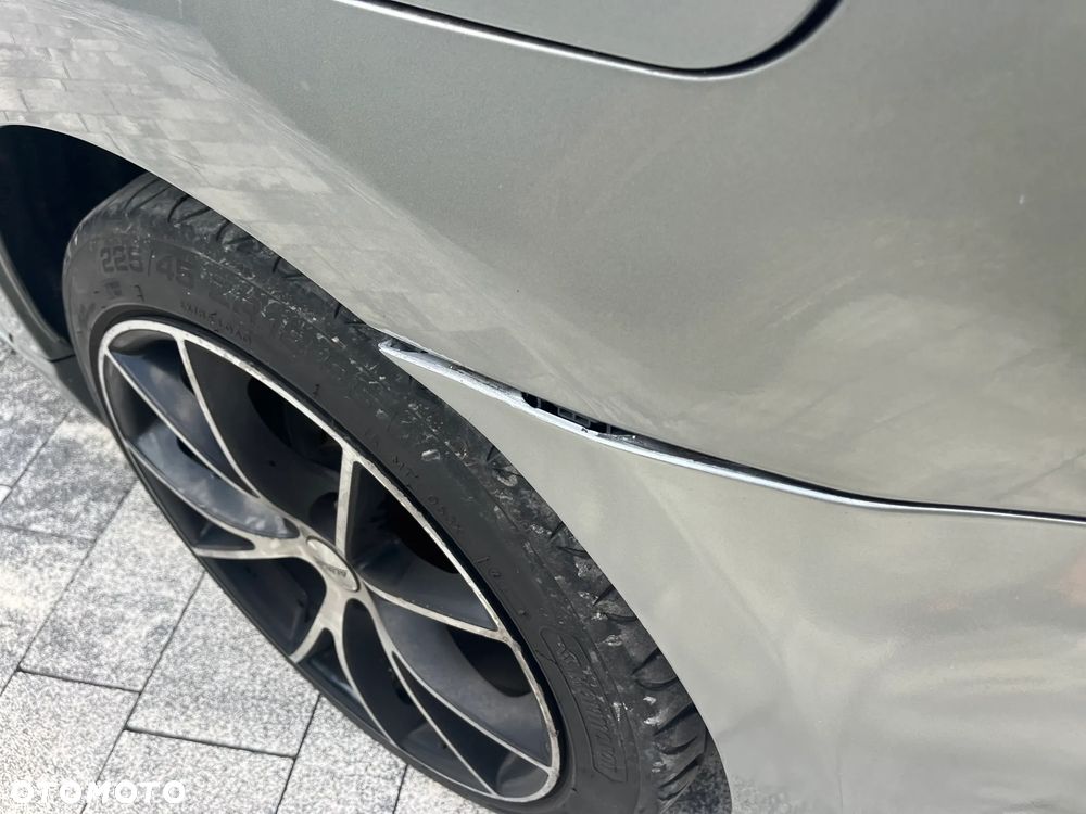 Toyota Avensis 2.0 D-4D Sol+NAVI - 20