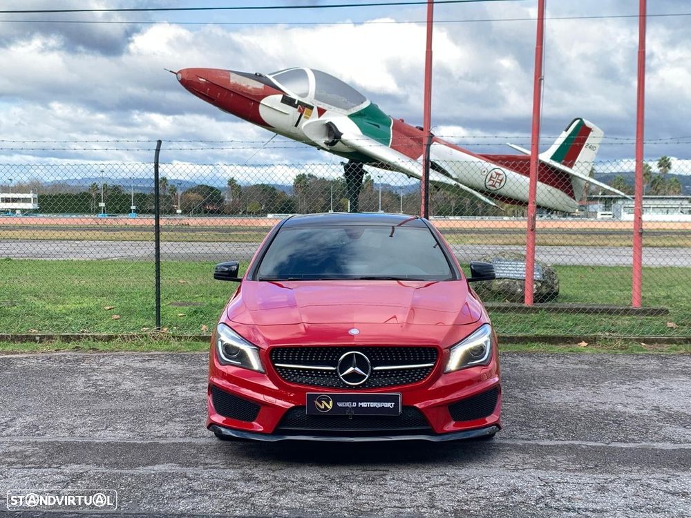 Mercedes-Benz CLA 200 d Shooting Brake AMG Line - 2