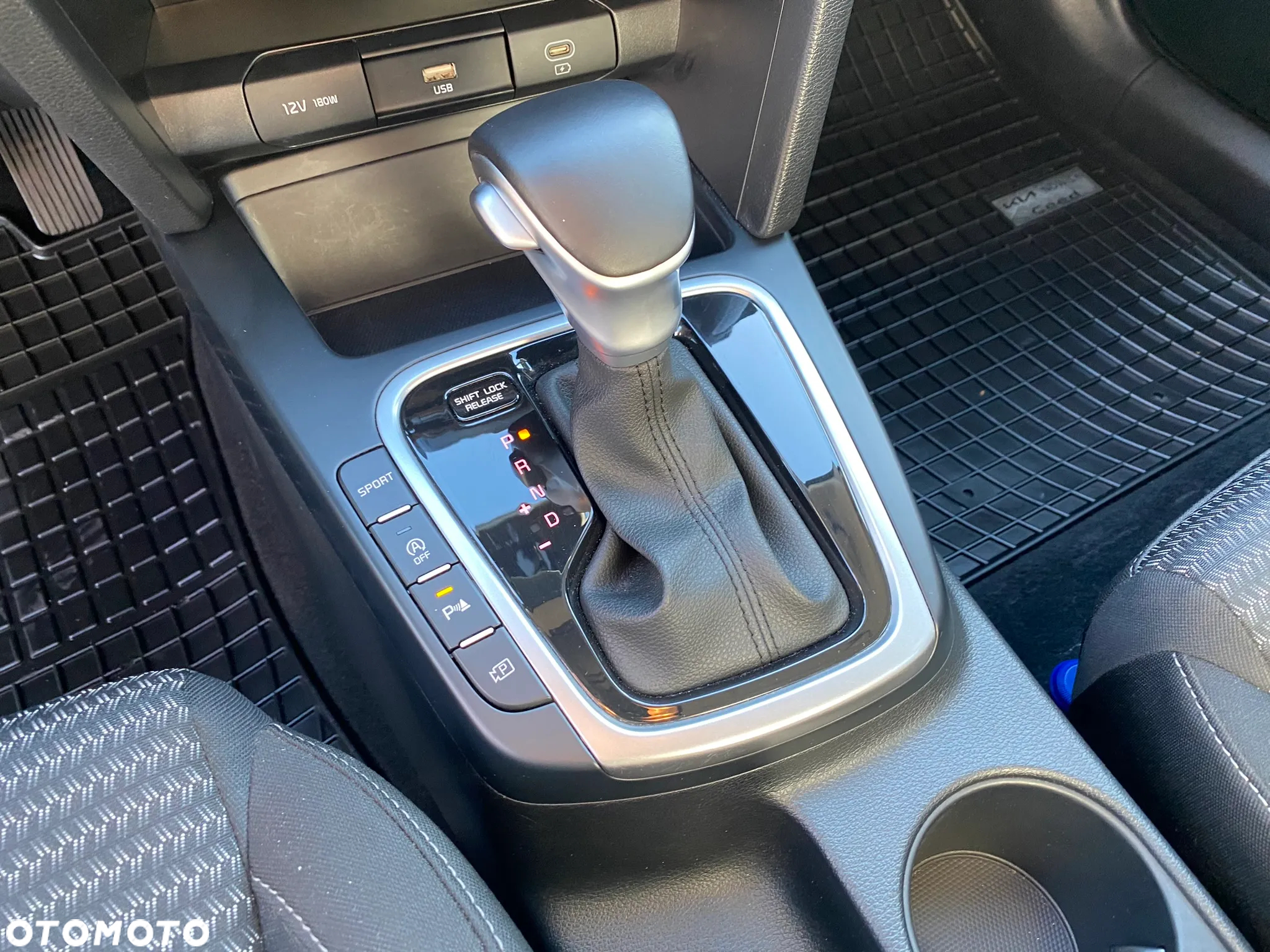Kia Ceed 1.5 T-GDI M DCT - 17