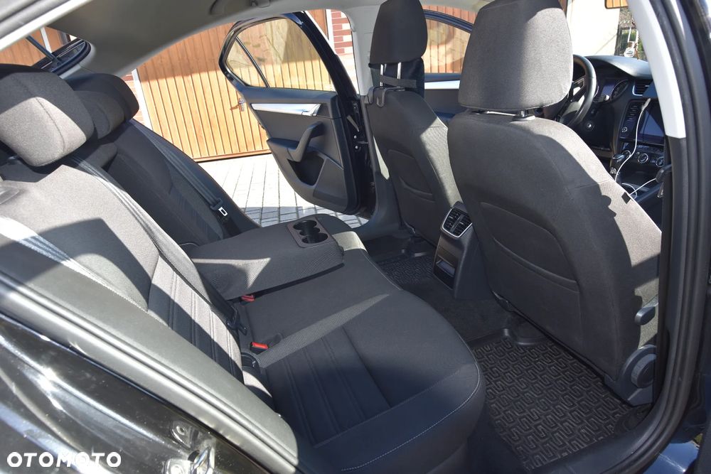 Skoda Octavia 1.5 TSI ACT Ambition - 10