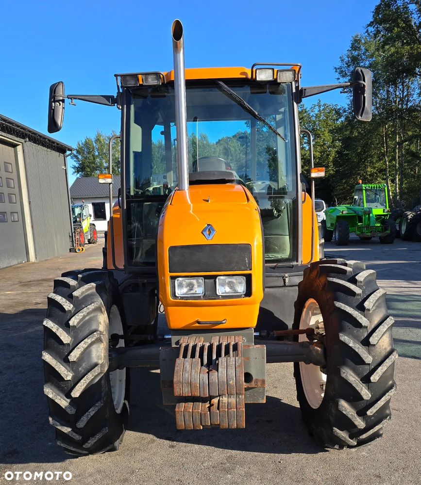 Renault Ares 556 RX - 13