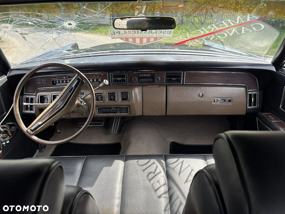 Lincoln Continental - 13