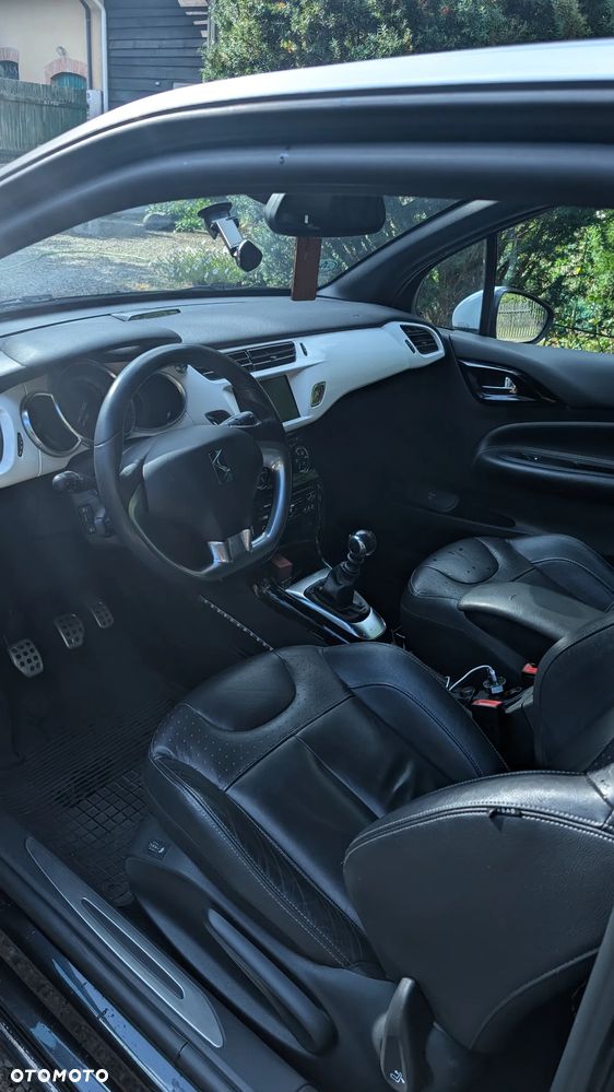 Citroën DS3 1.6 THP SportChic - 16