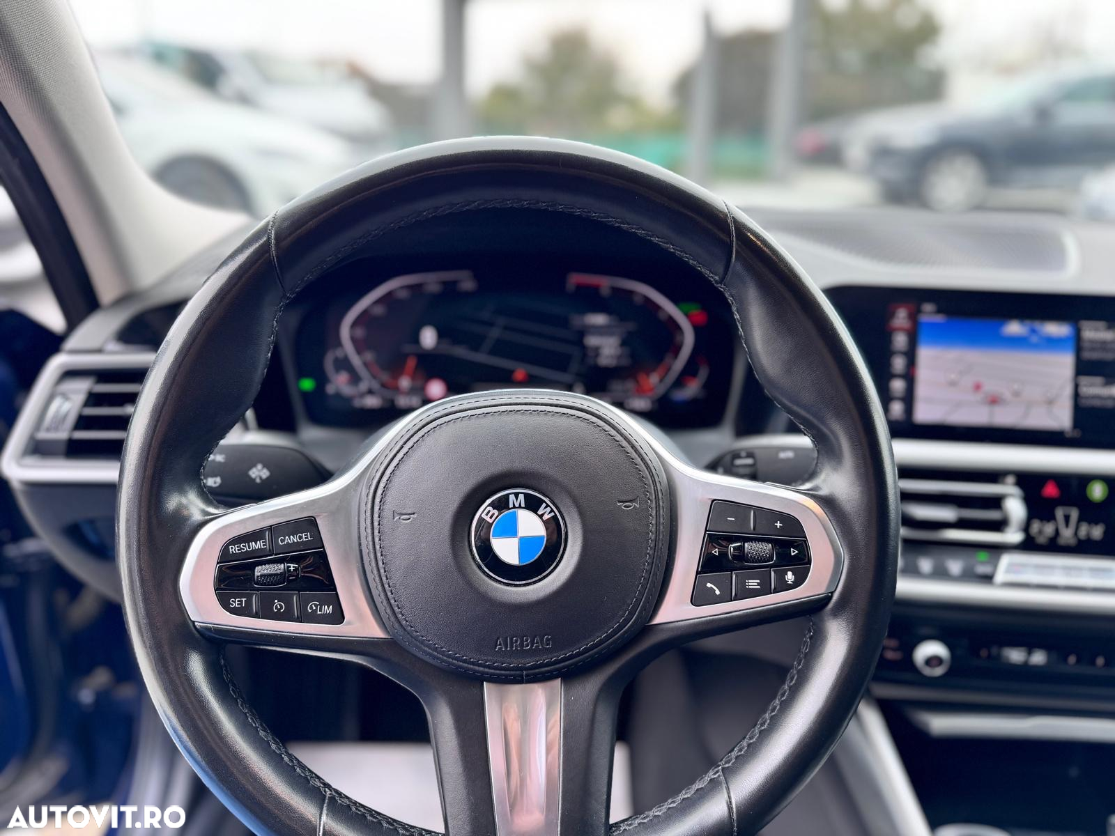 BMW Seria 3 318i AT - 13