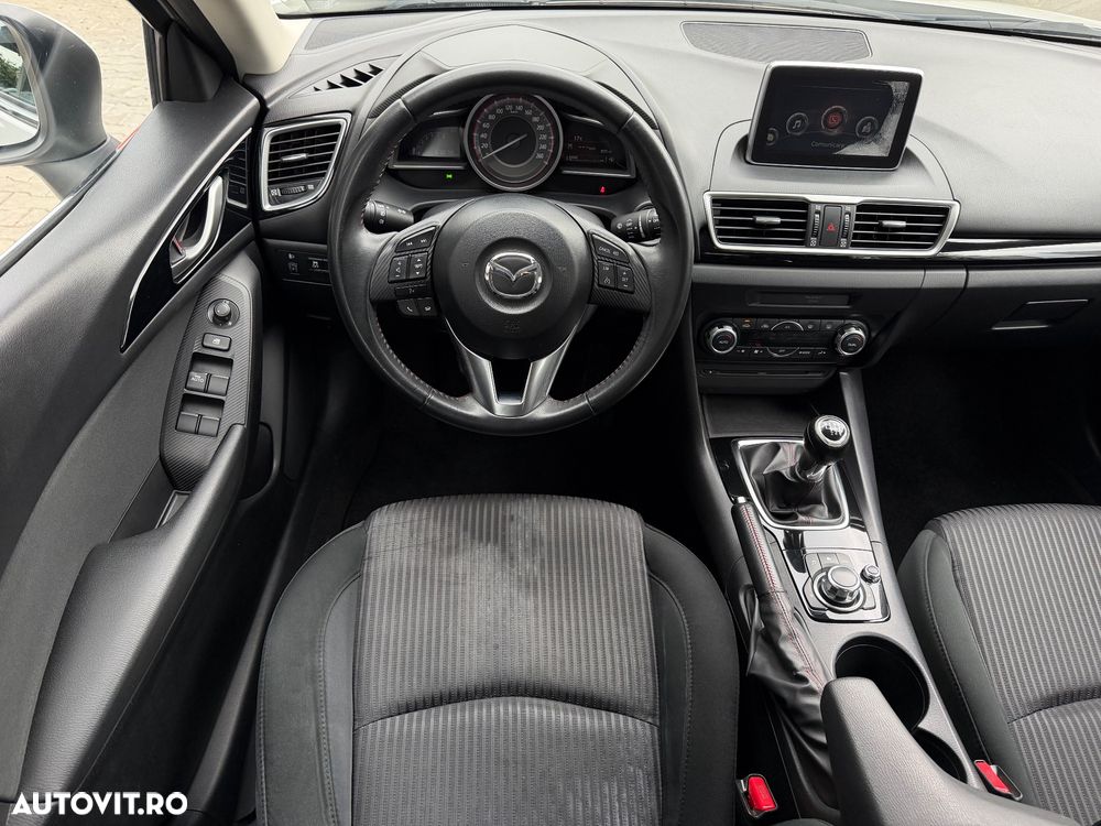 Mazda 3 - 11