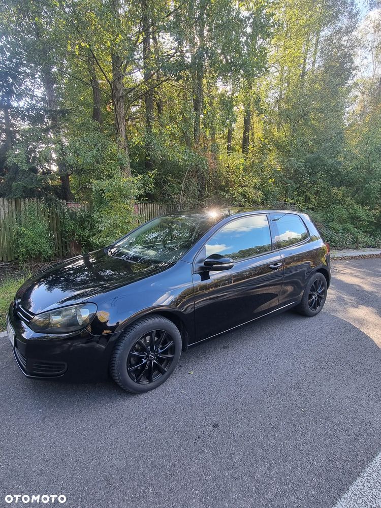 Volkswagen Golf - 2