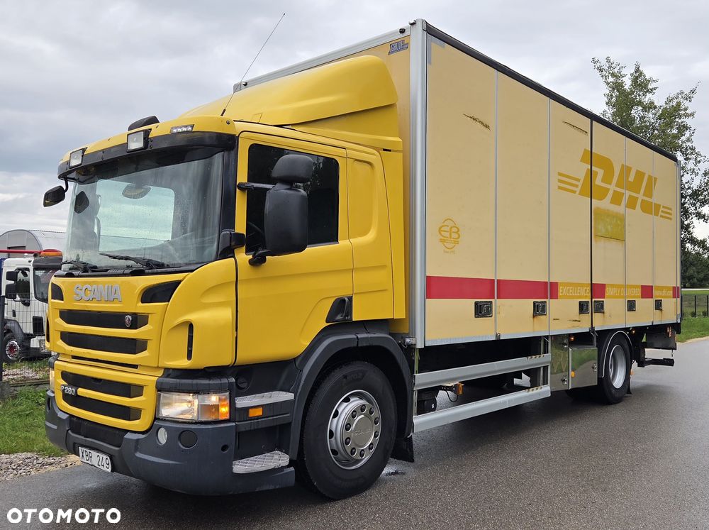 Scania P 280  izoterma 4x2 EURO 5 otwierany bok kontener - 1
