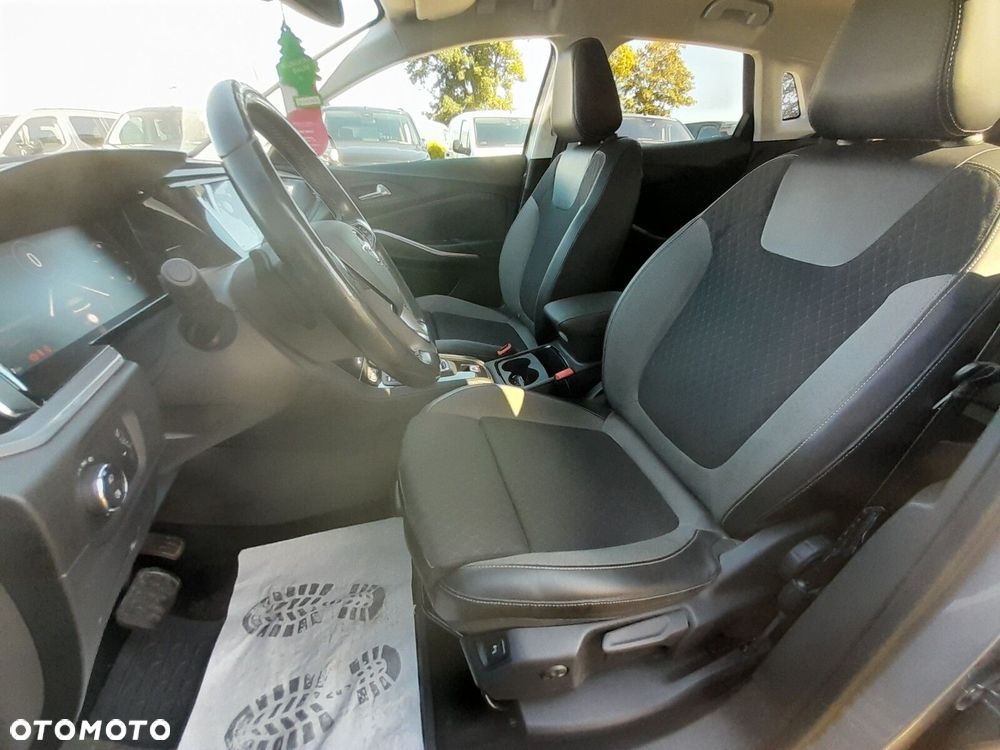 Opel Grandland 1.2 T Business Elegance S&S - 16