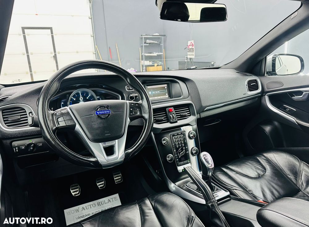 Volvo V40 D2 R Design - 19