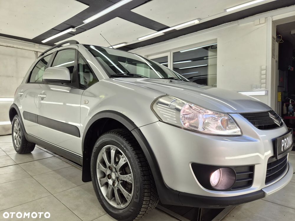 Suzuki SX4 1.6 VVT 4x4 Comfort - 10
