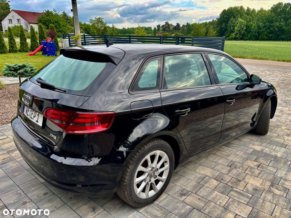 Audi A3 Sportback - 8