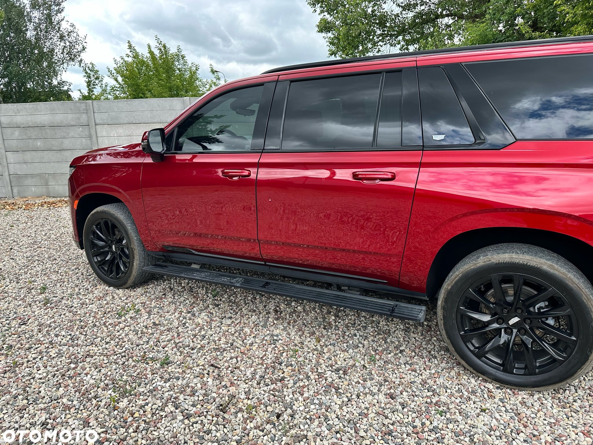 Cadillac Escalade - 13