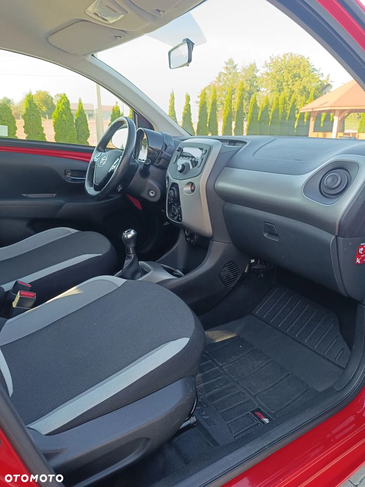 Toyota Aygo 1.0 VVT-i Sprint EU6 - 19