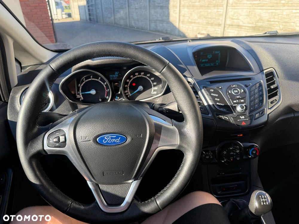 Ford Fiesta 1.0 EcoBoost STart-Stop ST-LINE - 27