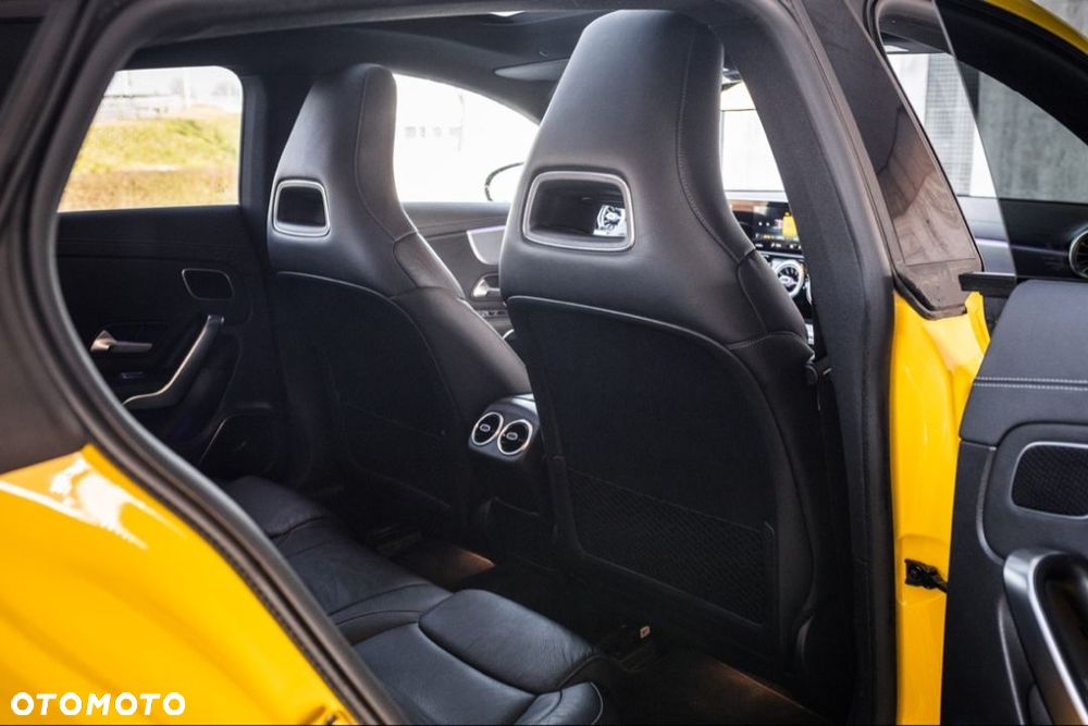 Mercedes-Benz CLA 200 AMG Line 7G-DCT - 10