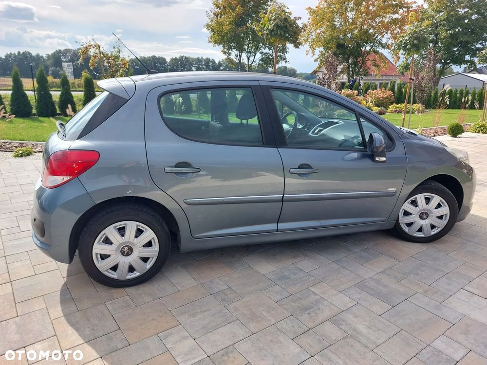 Peugeot 207 1.6 HDi Trendy 99g - 22