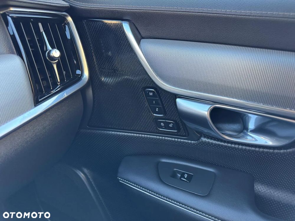 Volvo V90 B5 B Ultimate Dark - 21