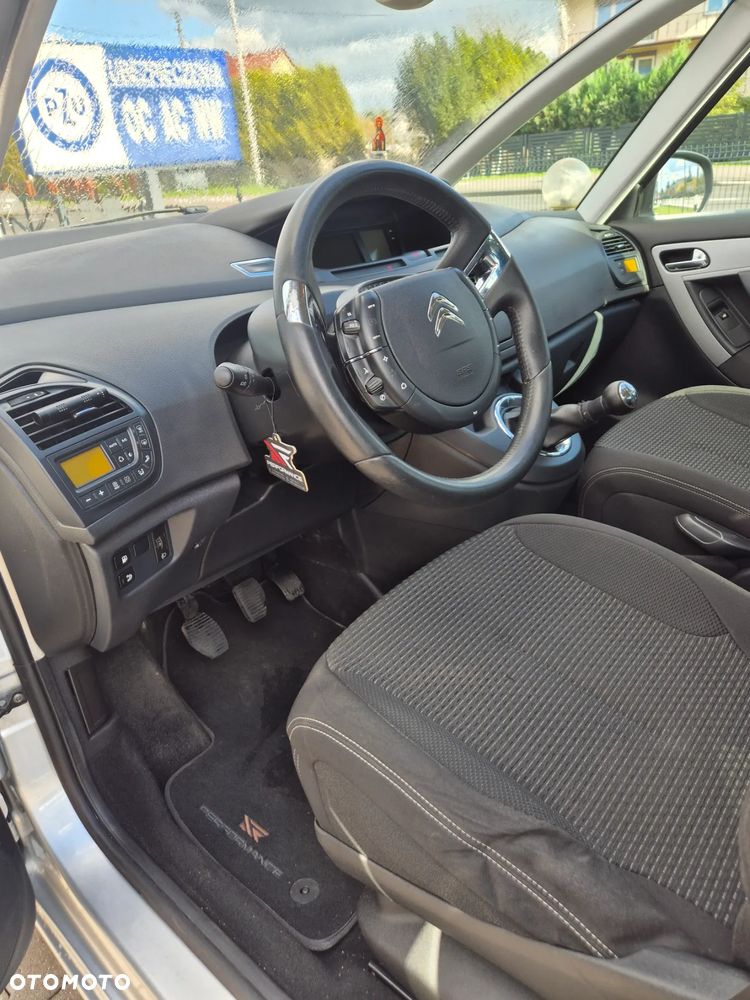 Citroën C4 Picasso - 13
