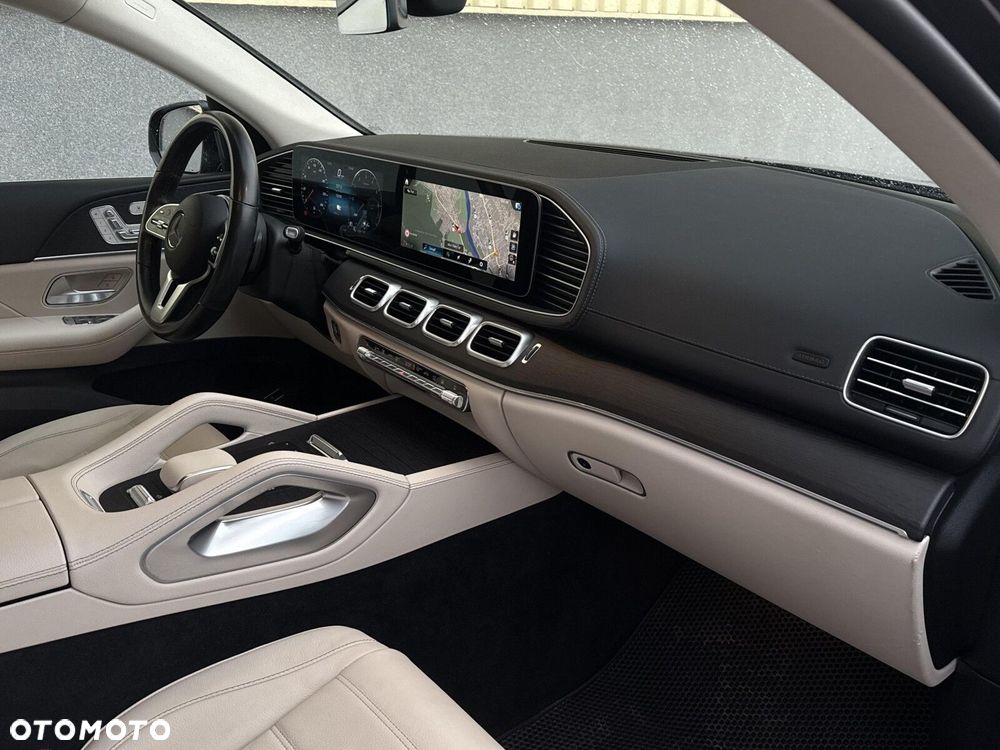 Mercedes-Benz GLE - 18