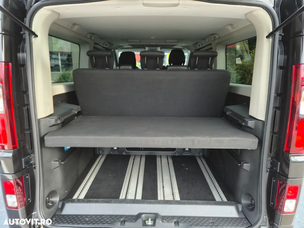 Renault Trafic 2.0 Blue dCi 170 EDC S&S L2 7+1 SpaceClass - 9