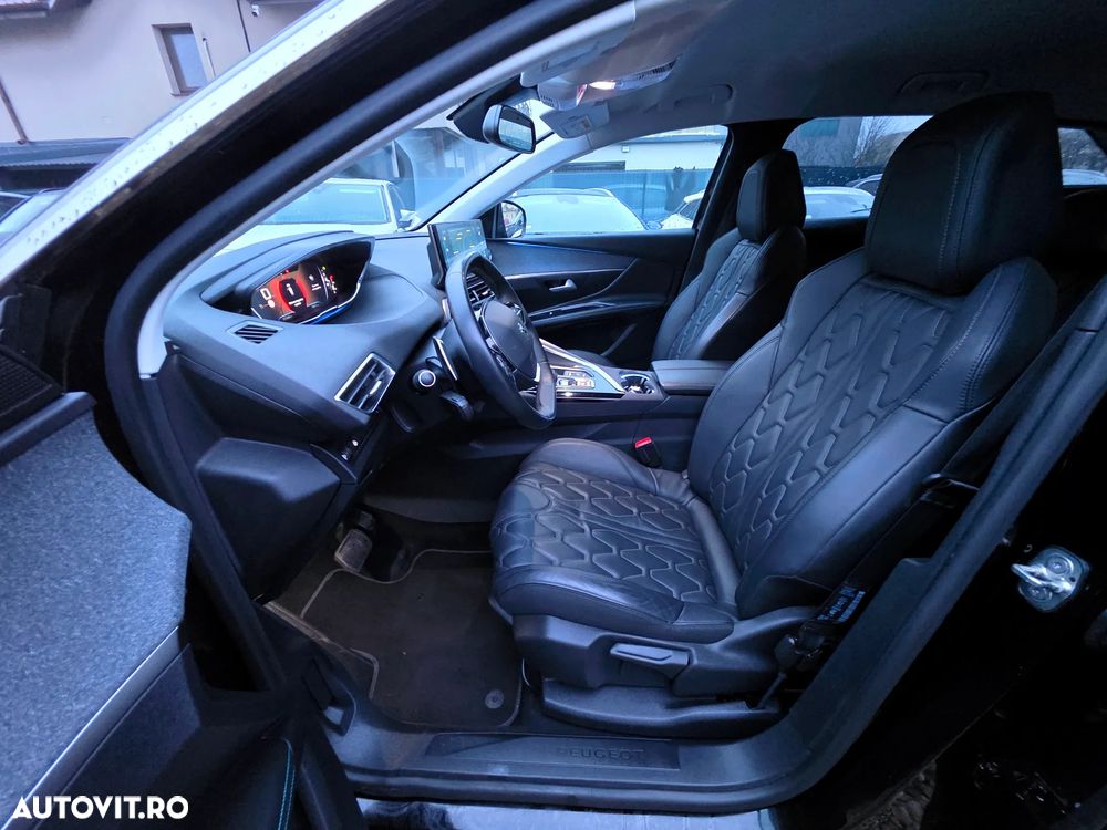 Peugeot 3008 PureTech 130 Stop & Start GPF EAT8 GT - 24