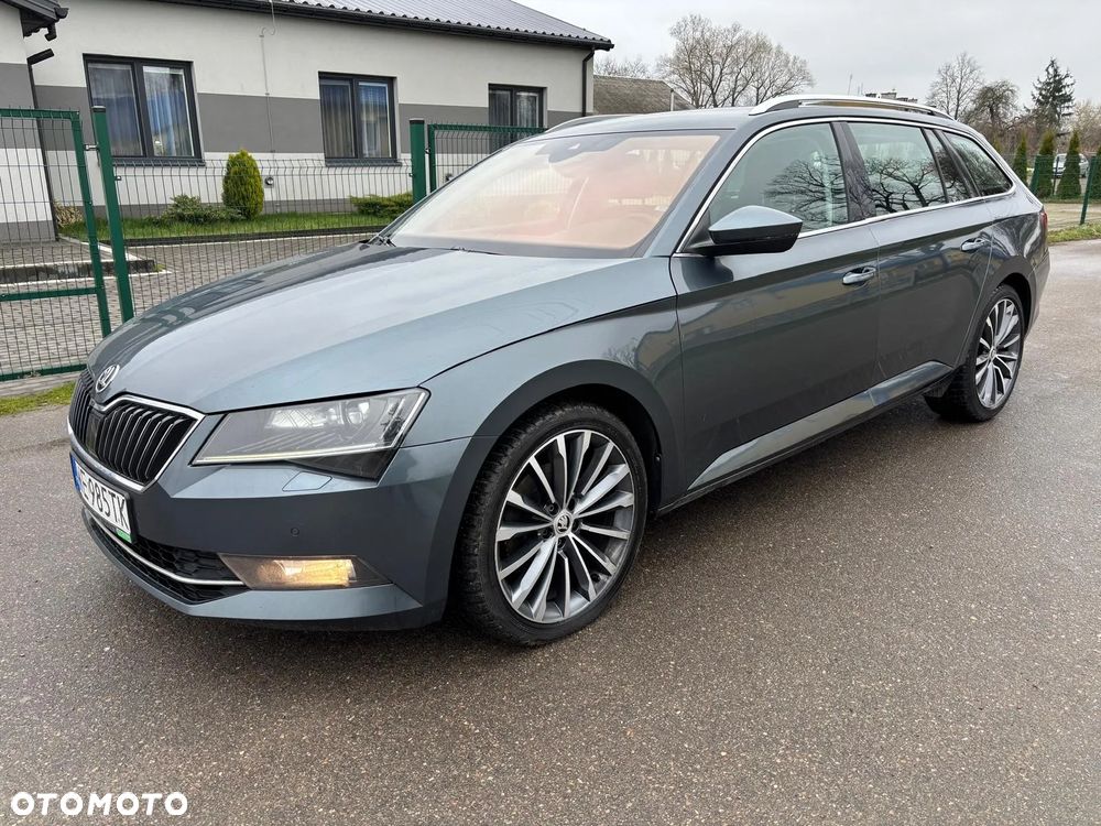 Skoda Superb 2.0 TDI Style - 10