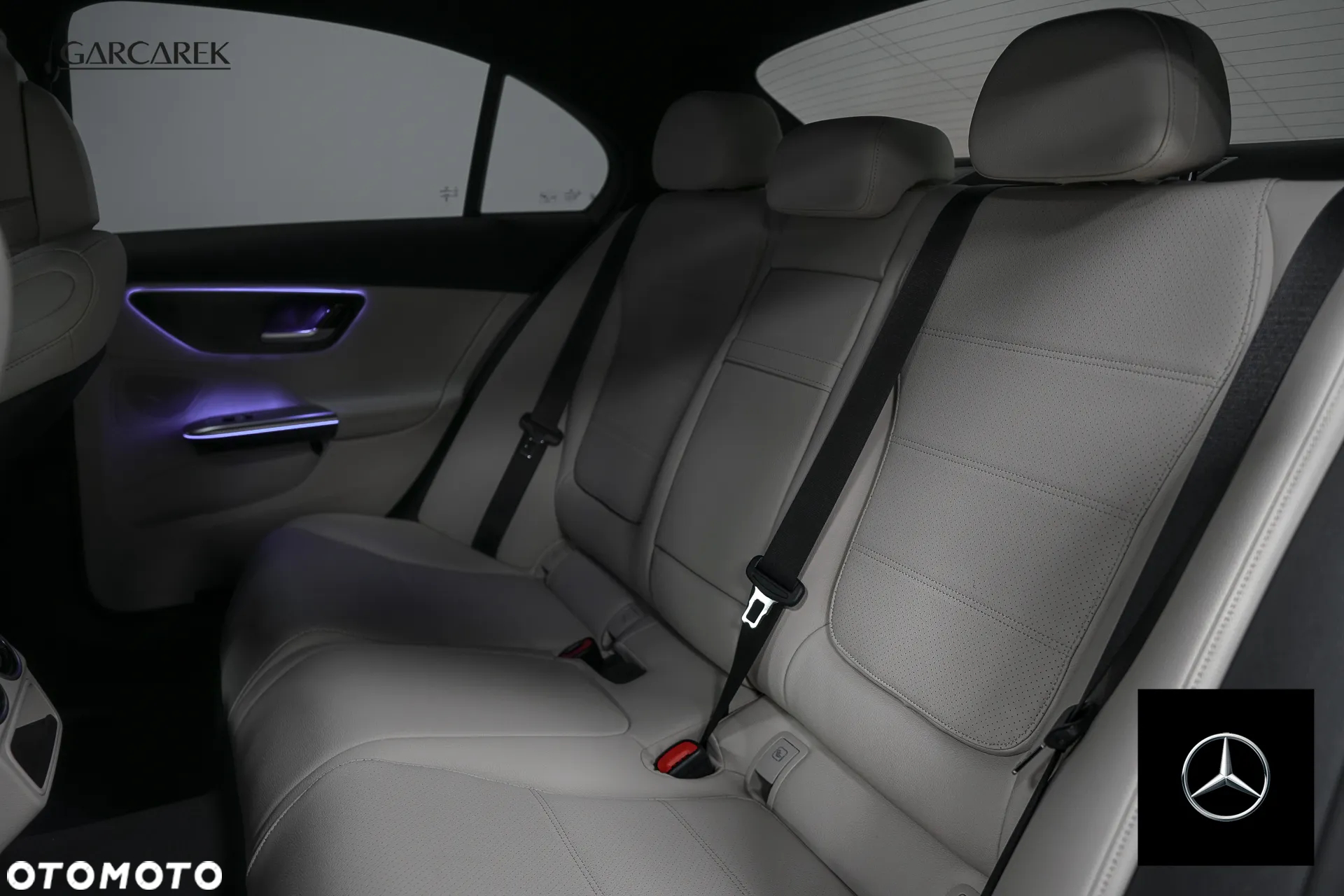 Mercedes-Benz Klasa C 220 d 4MATIC 9G-TRONIC - 29